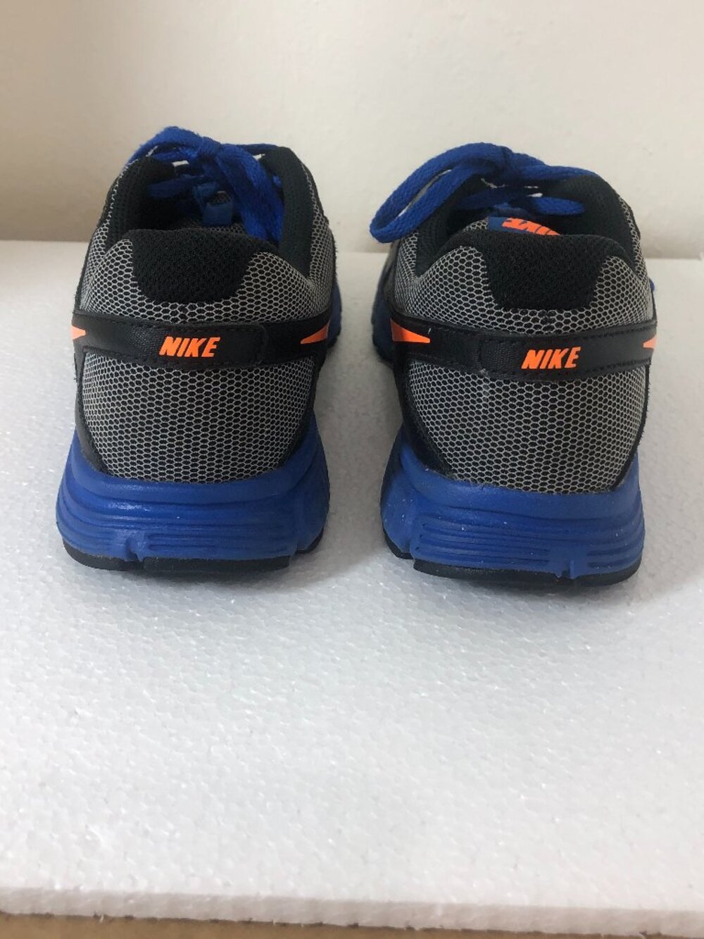 NIKE REVOLUTION 2  Blue BLACK ORANGE SWOOSH Size 6 Youth - Picture 5 of 14